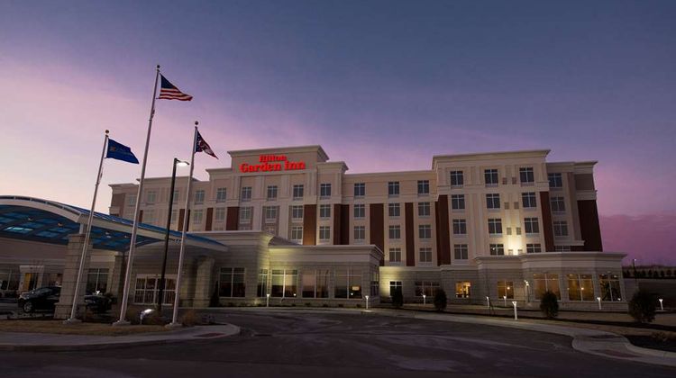 Hilton Garden Inn Dayton-Austin Landing Exterior