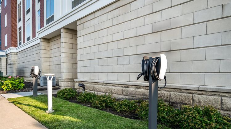 Hilton Garden Inn Dayton-Austin Landing Exterior