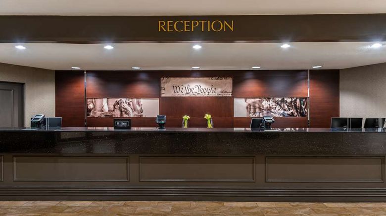 <b>Hilton Alexandria Mark Center Lobby</b>. Images powered by <a href="https://iceportal.shijigroup.com/" title="IcePortal" target="_blank">IcePortal</a>.