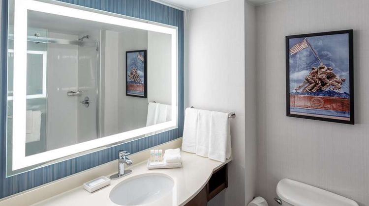 Hilton Garden Inn Arlington Courthouse Room