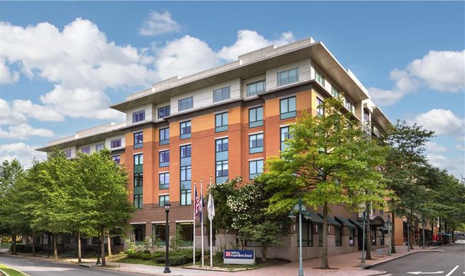 Hilton Garden Inn-Arlington/Shirlington Exterior