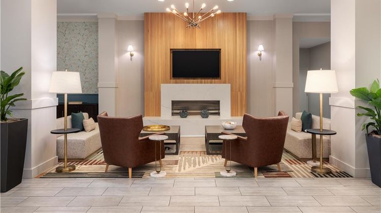 Hilton Garden Inn-Arlington/Shirlington Lobby