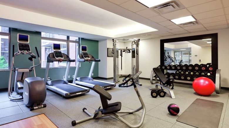 <b>Hilton Garden Inn DC/U.S. Capitol Health</b>. Images powered by <a href="https://iceportal.shijigroup.com/" title="IcePortal" target="_blank">IcePortal</a>.