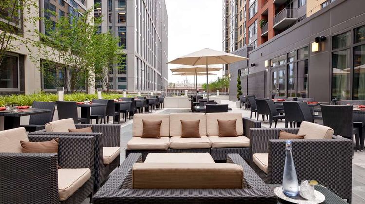 Hilton Garden Inn DC/U.S. Capitol Exterior