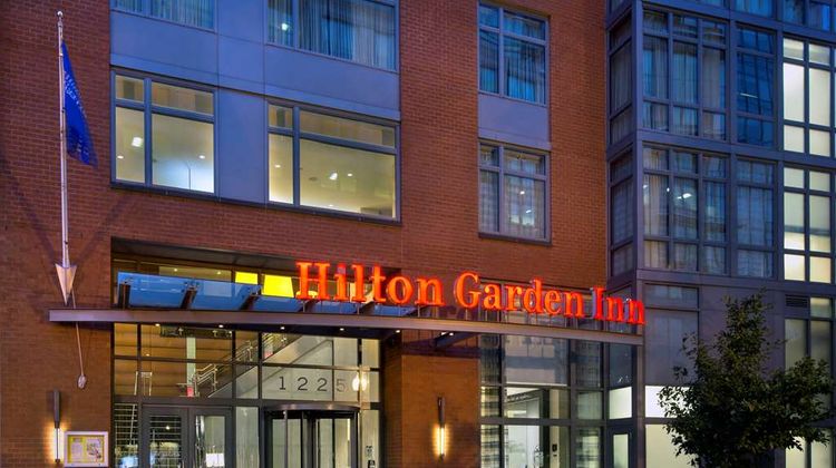 Hilton Garden Inn DC/U.S. Capitol Exterior