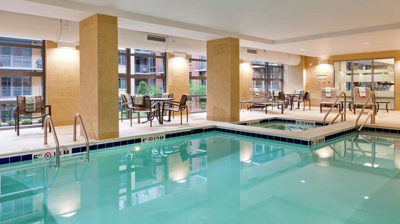 <b>Hilton Garden Inn DC/U.S. Capitol Pool</b>. Images powered by <a href="https://iceportal.shijigroup.com/" title="IcePortal" target="_blank">IcePortal</a>.