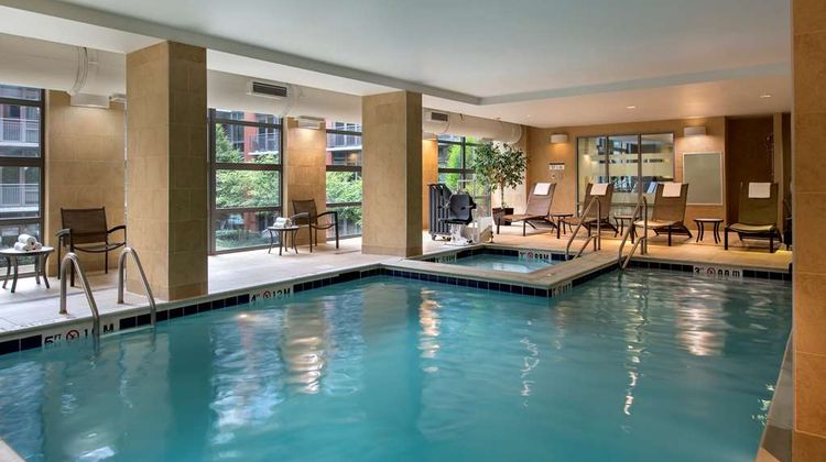 Hilton Garden Inn DC/U.S. Capitol Pool