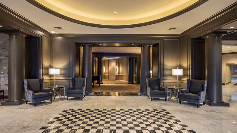 <b>Hilton Alexandria Old Town Lobby</b>. Images powered by <a href="https://iceportal.shijigroup.com/" title="IcePortal" target="_blank">IcePortal</a>.