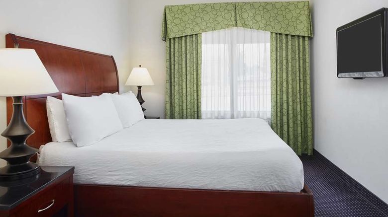 <b>Hilton Garden Inn-Rockville/Gaithersburg Room</b>. Images powered by <a href="https://iceportal.shijigroup.com/" title="IcePortal" target="_blank">IcePortal</a>.