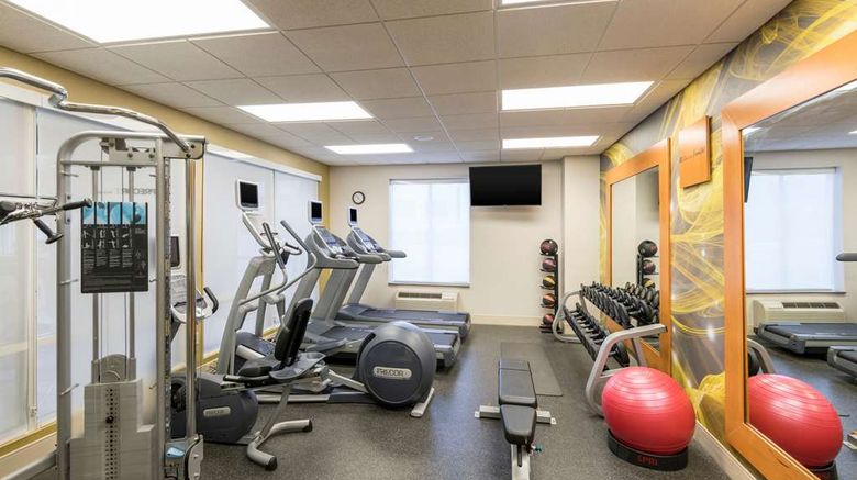 <b>Hilton Garden Inn - Silver Spring North Health</b>. Images powered by <a href="https://iceportal.shijigroup.com/" title="IcePortal" target="_blank">IcePortal</a>.