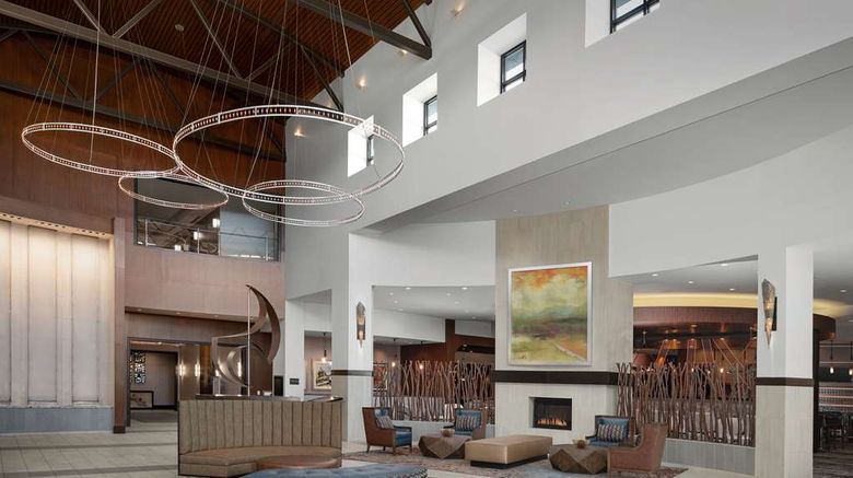<b>Embassy Suites by Hilton Springfield Lobby</b>. Images powered by <a href="https://iceportal.shijigroup.com/" title="IcePortal" target="_blank">IcePortal</a>.