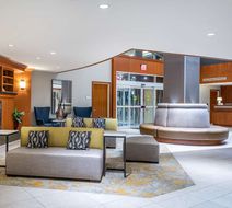 Hilton Garden Inn Tysons Corner Lobby