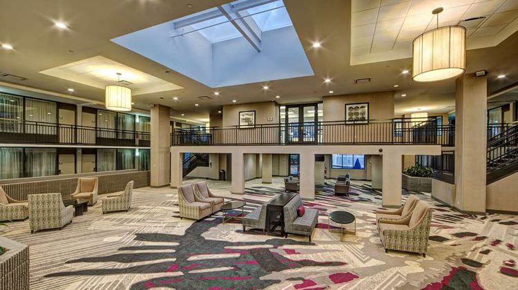DoubleTree by Hilton Decatur Riverfront Lobby