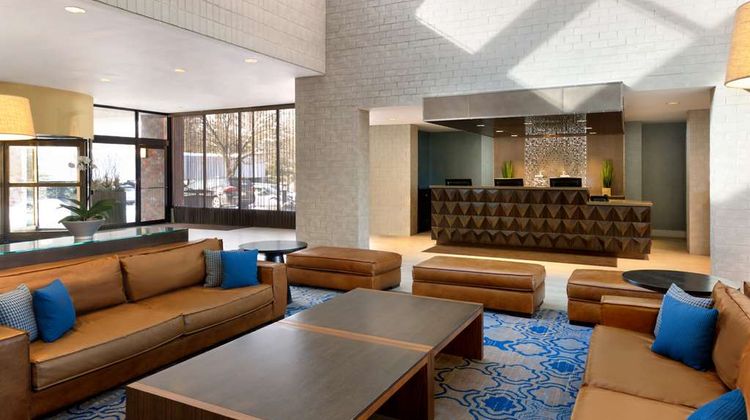 Hilton Boston/Dedham Lobby