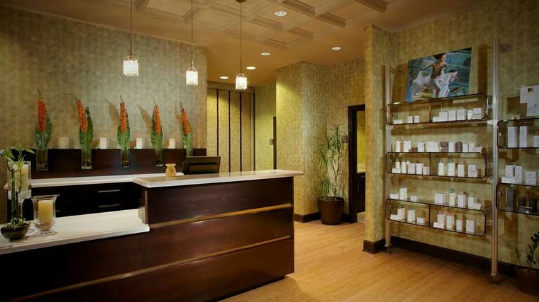 <b>Embassy Suites Deerfield Beach Resort Spa</b>. Images powered by <a href="https://iceportal.shijigroup.com/" title="IcePortal" target="_blank">IcePortal</a>.