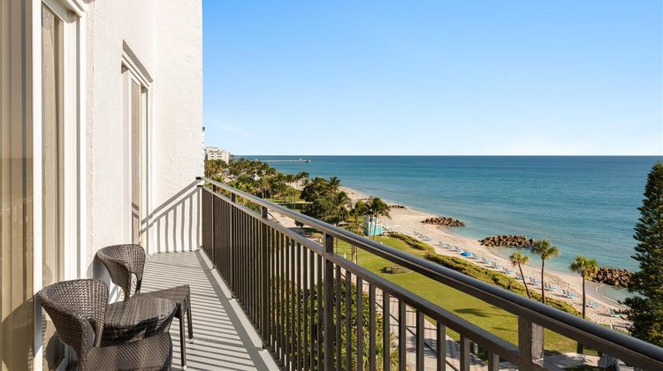 Embassy Suites Deerfield Beach Resort Room