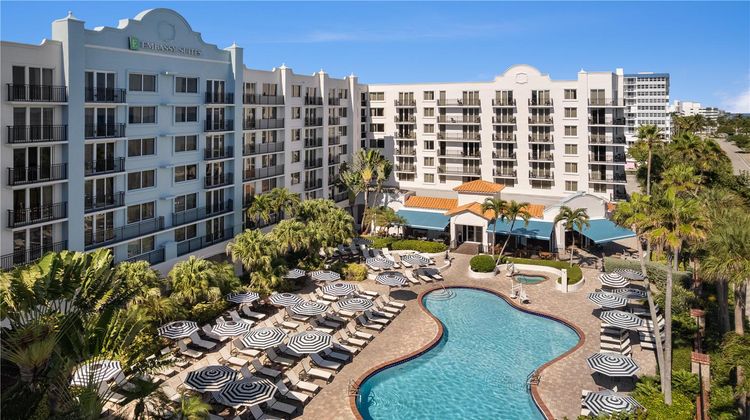 Embassy Suites Deerfield Beach Resort Pool