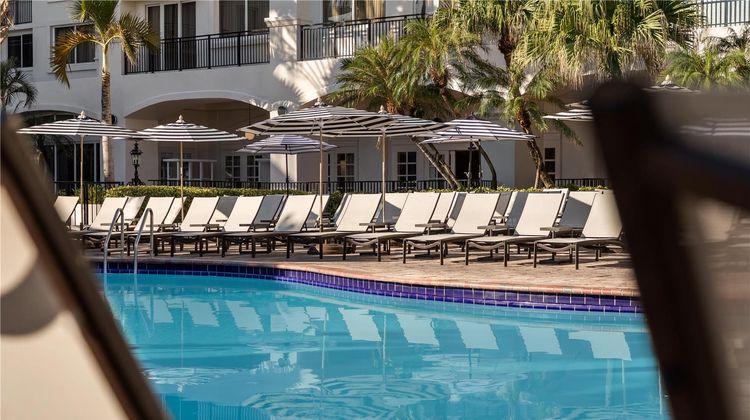 Embassy Suites Deerfield Beach Resort Pool