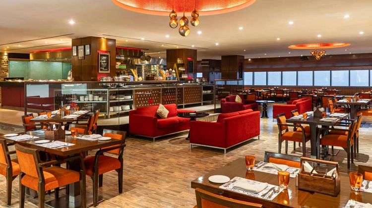 Hilton Garden Inn New Delhi/Saket Restaurant