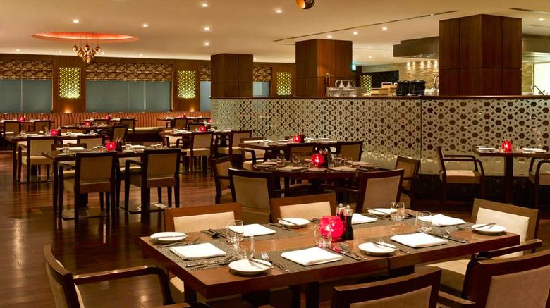 <b>Hilton Garden Inn New Delhi/Saket Restaurant</b>. Images powered by <a href="https://iceportal.shijigroup.com/" title="IcePortal" target="_blank">IcePortal</a>.
