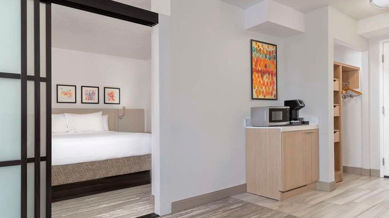 <b>Hilton Garden Inn Denver Airport Room</b>. Images powered by <a href="https://iceportal.shijigroup.com/" title="IcePortal" target="_blank">IcePortal</a>.