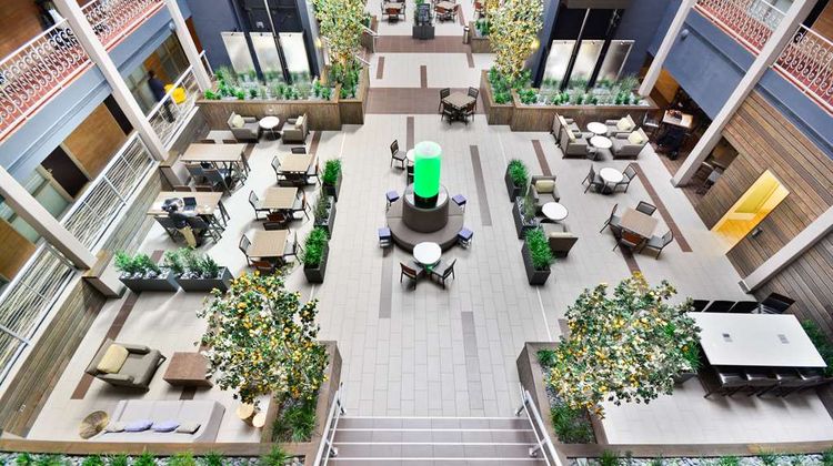 Embassy Suites Denver-Stapleton Lobby