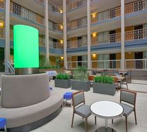 Embassy Suites Denver-Stapleton Lobby