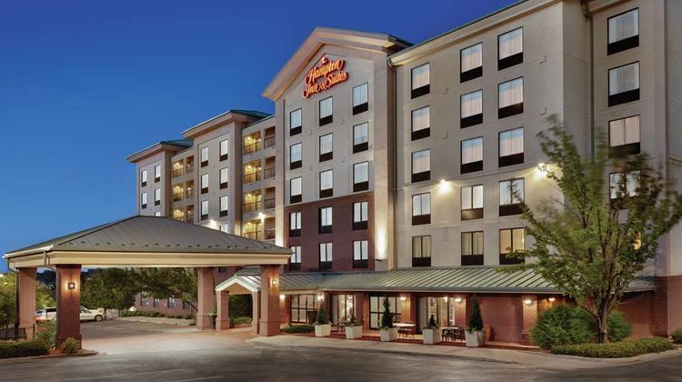 Hampton Inn & Suites Denver Cherry Creek Exterior
