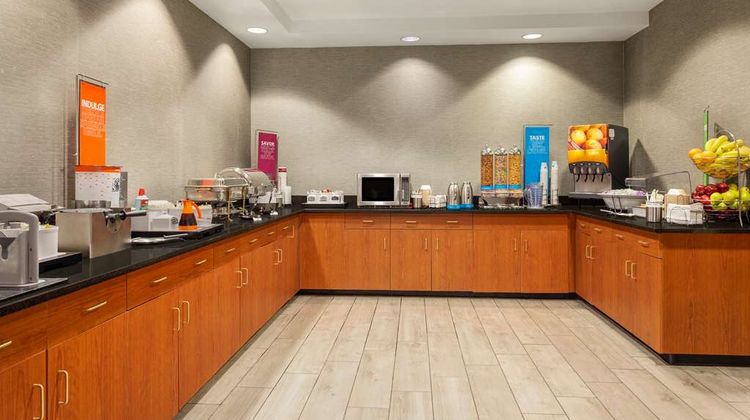 Hampton Inn & Suites Denver Cherry Creek Restaurant