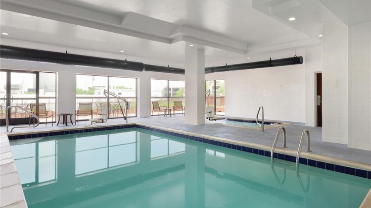Hampton Inn & Suites Denver Cherry Creek Pool