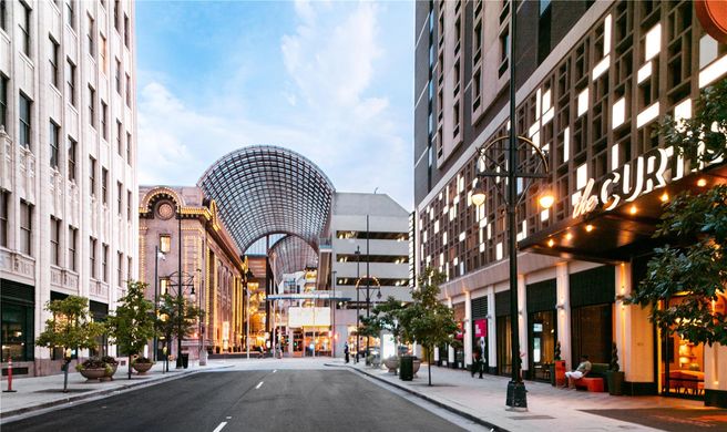 The Curtis Denver-a Doubletree Hotel Exterior