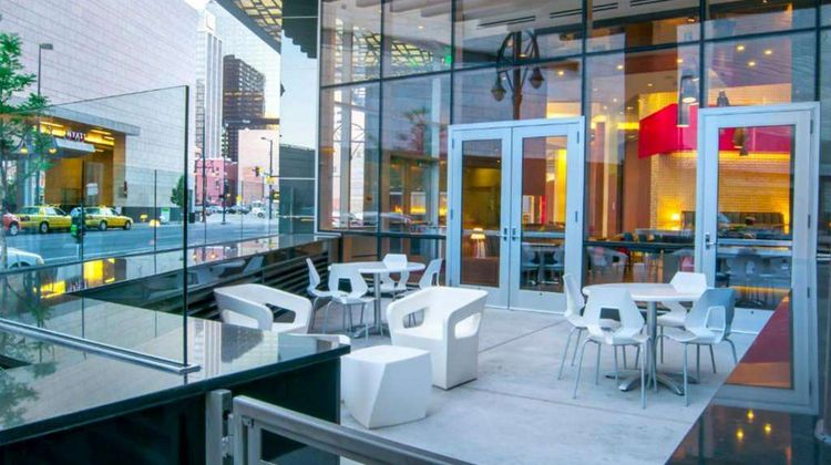 Hampton Inn & Suites-Downtown Conv Ctr Exterior