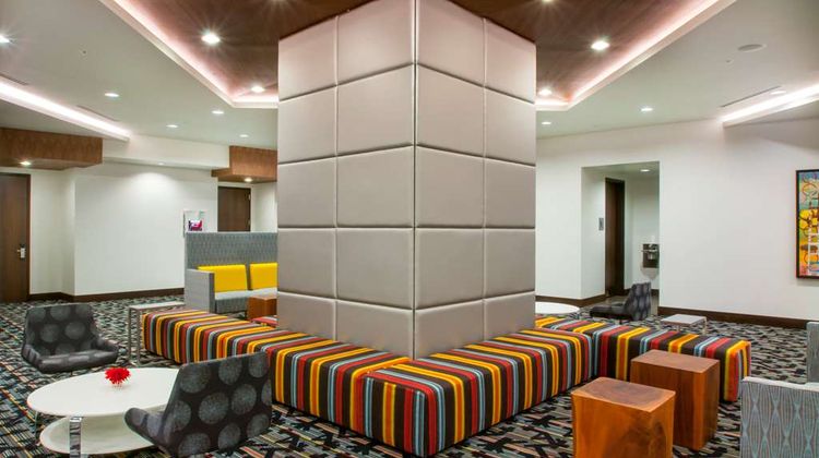 Hampton Inn & Suites-Downtown Conv Ctr Meeting