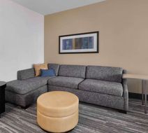 Hampton Inn & Suites-Downtown Conv Ctr Room