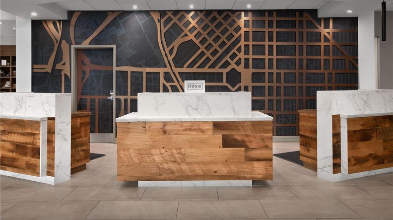 <b>Hilton Garden Inn Denver Downtown Lobby</b>. Images powered by <a href="https://iceportal.shijigroup.com/" title="IcePortal" target="_blank">IcePortal</a>.