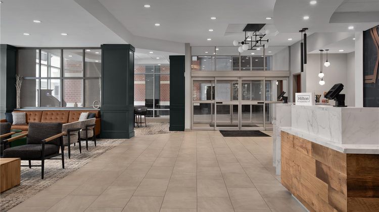 Hilton Garden Inn Denver Downtown Lobby