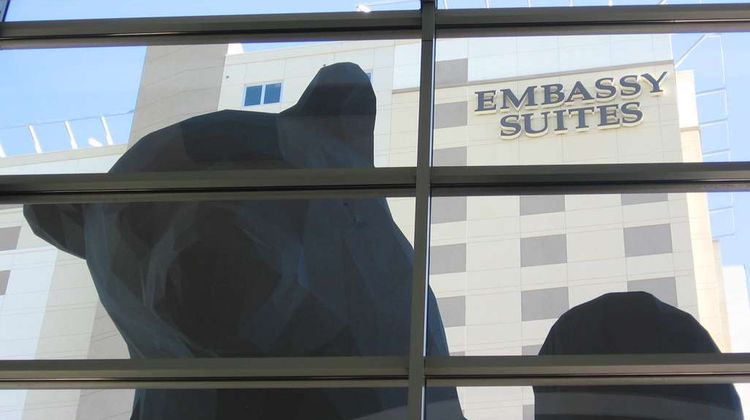 Embassy Suites Downtown/Convention Ctr Exterior