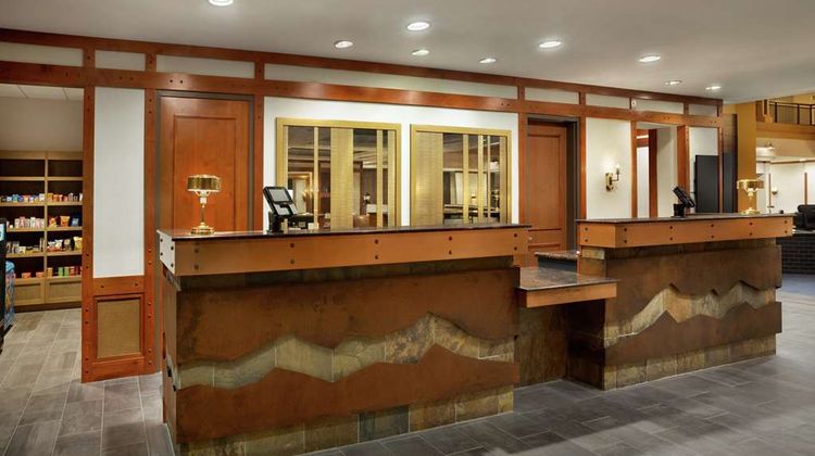 Embassy Suites Denver Intl Airport Lobby