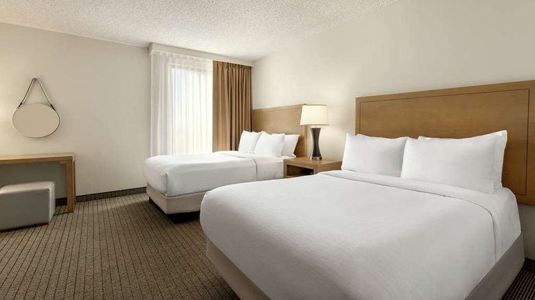 <b>Embassy Suites Denver Intl Airport Room</b>. Images powered by <a href="https://iceportal.shijigroup.com/" title="IcePortal" target="_blank">IcePortal</a>.