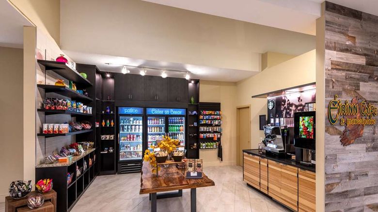 <b>DoubleTree by Hilton Denver Aurora Restaurant</b>. Images powered by <a href="https://iceportal.shijigroup.com/" title="IcePortal" target="_blank">IcePortal</a>.