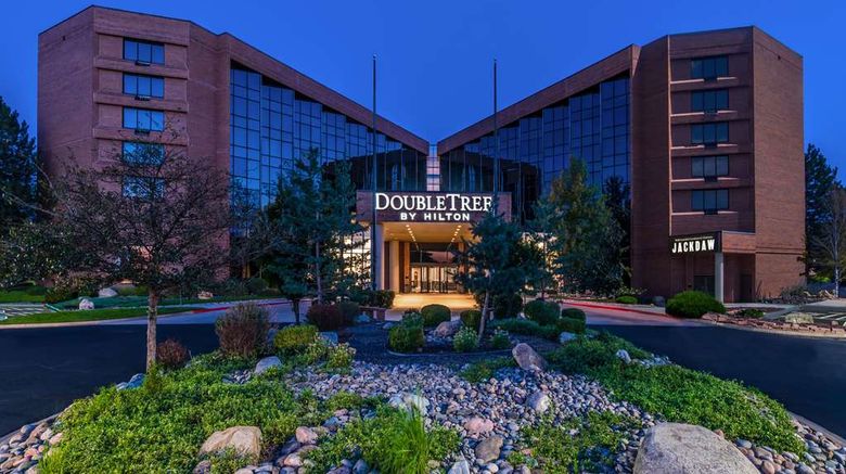 <b>DoubleTree by Hilton Denver Aurora Exterior</b>. Images powered by <a href="https://iceportal.shijigroup.com/" title="IcePortal" target="_blank">IcePortal</a>.