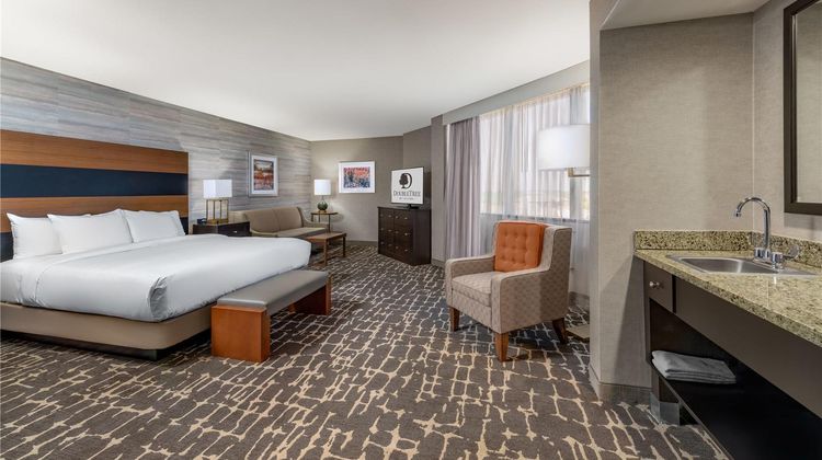 DoubleTree by Hilton Denver Aurora Room