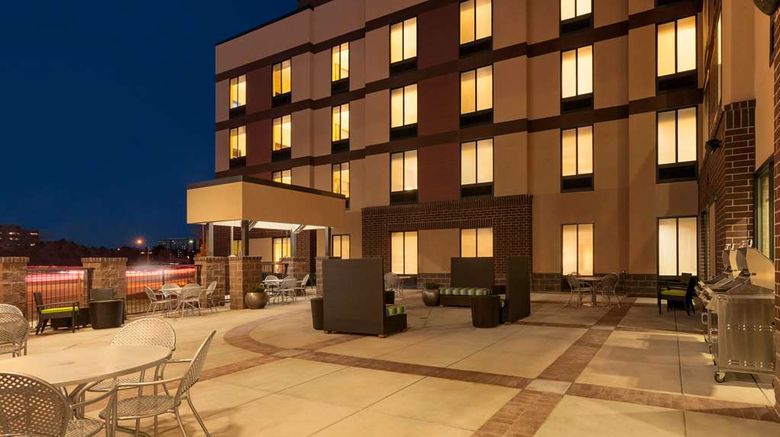 <b>Home2 Suites by Hilton Denver West Exterior</b>. Images powered by <a href="https://iceportal.shijigroup.com/" title="IcePortal" target="_blank">IcePortal</a>.