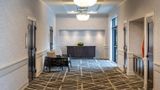 <b>Hilton Garden Inn Denver Tech Center Lobby</b>. Images powered by <a href="https://iceportal.shijigroup.com/" title="IcePortal" target="_blank">IcePortal</a>.