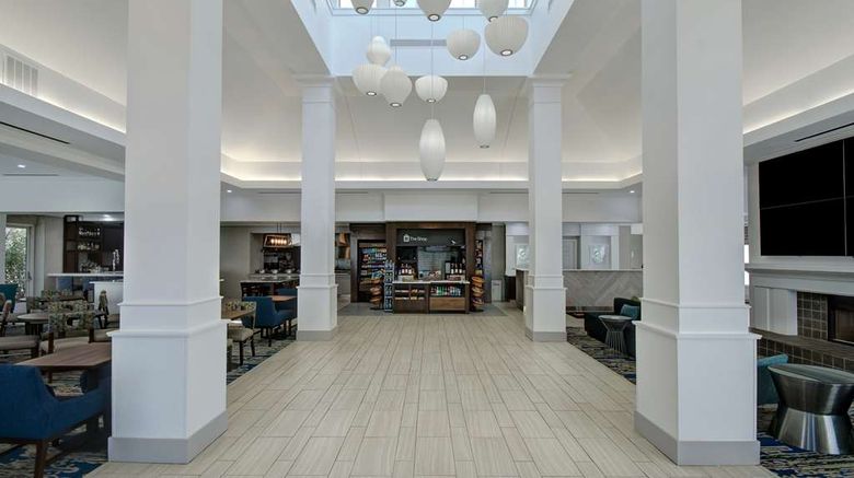 <b>Hilton Garden Inn Detroit Metro Airport Lobby</b>. Images powered by <a href="https://iceportal.shijigroup.com/" title="IcePortal" target="_blank">IcePortal</a>.