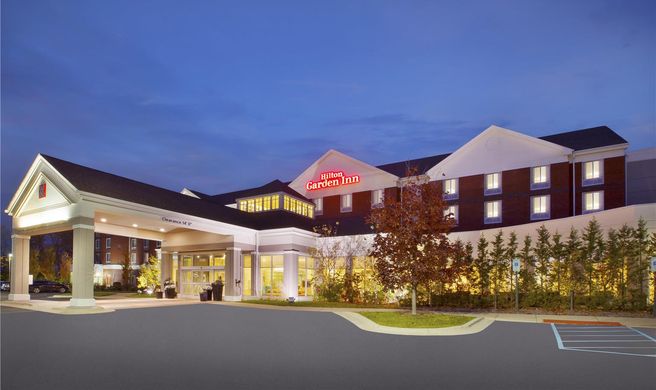 Hilton Garden Inn Detroit/Novi Exterior