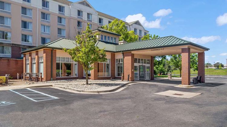 Hilton Garden Inn Plymouth Exterior