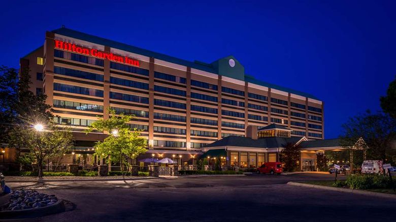 <b>Hilton Garden Inn Detroit - Southfield Exterior</b>. Images powered by <a href="https://iceportal.shijigroup.com/" title="IcePortal" target="_blank">IcePortal</a>.