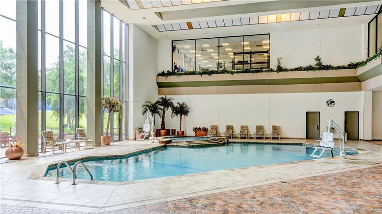 <b>Hilton DFW Lakes & Conference Center Pool</b>. Images powered by <a href="https://iceportal.shijigroup.com/" title="IcePortal" target="_blank">IcePortal</a>.