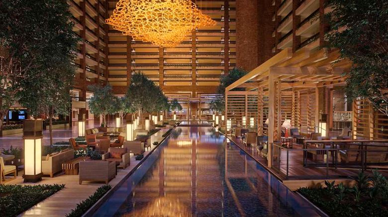 <b>Hilton Anatole Lobby</b>. Images powered by <a href="https://iceportal.shijigroup.com/" title="IcePortal" target="_blank">IcePortal</a>.